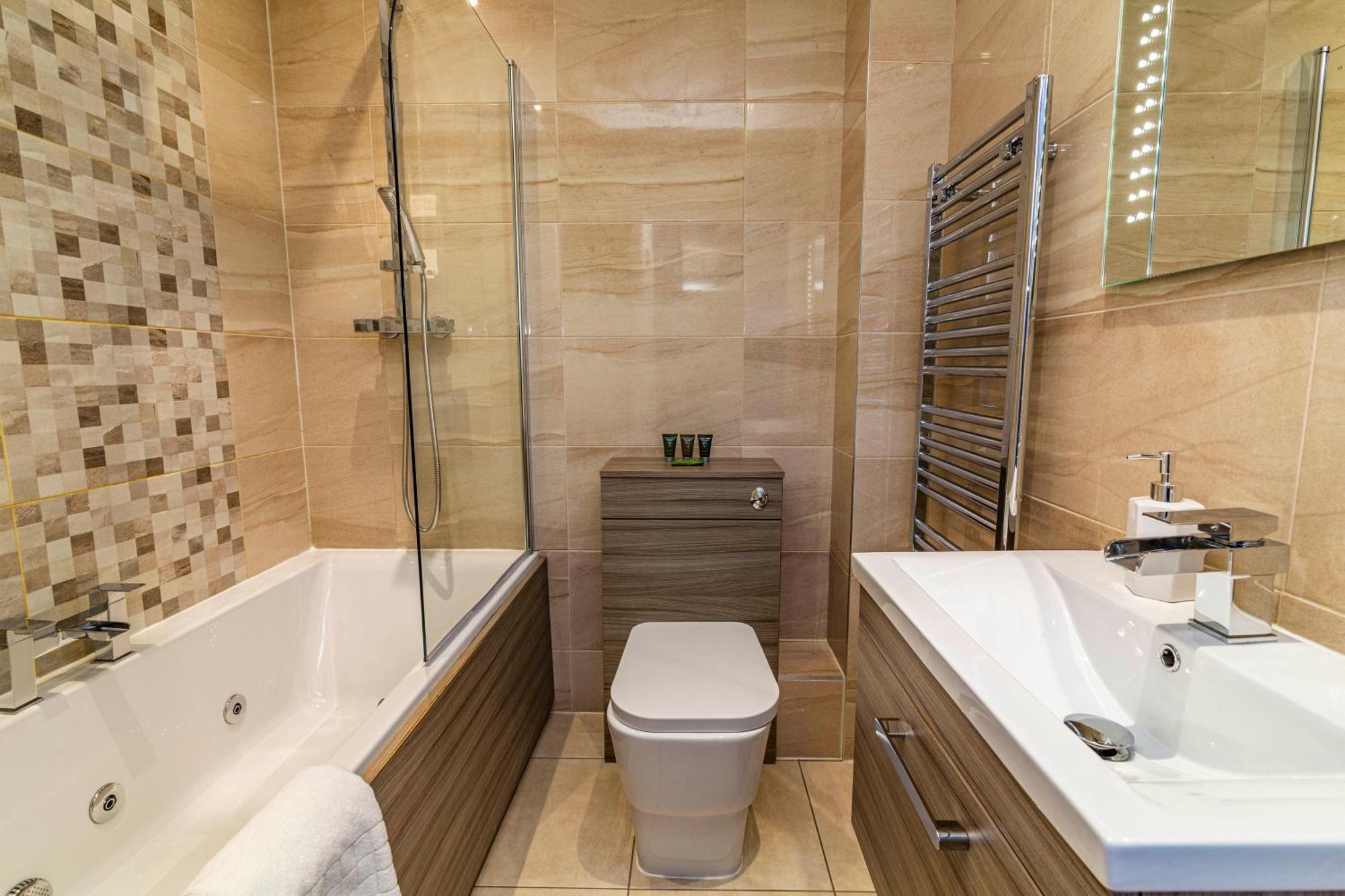 Urban Elegance - 1-2 Bed Luxury Retreat Nottingham