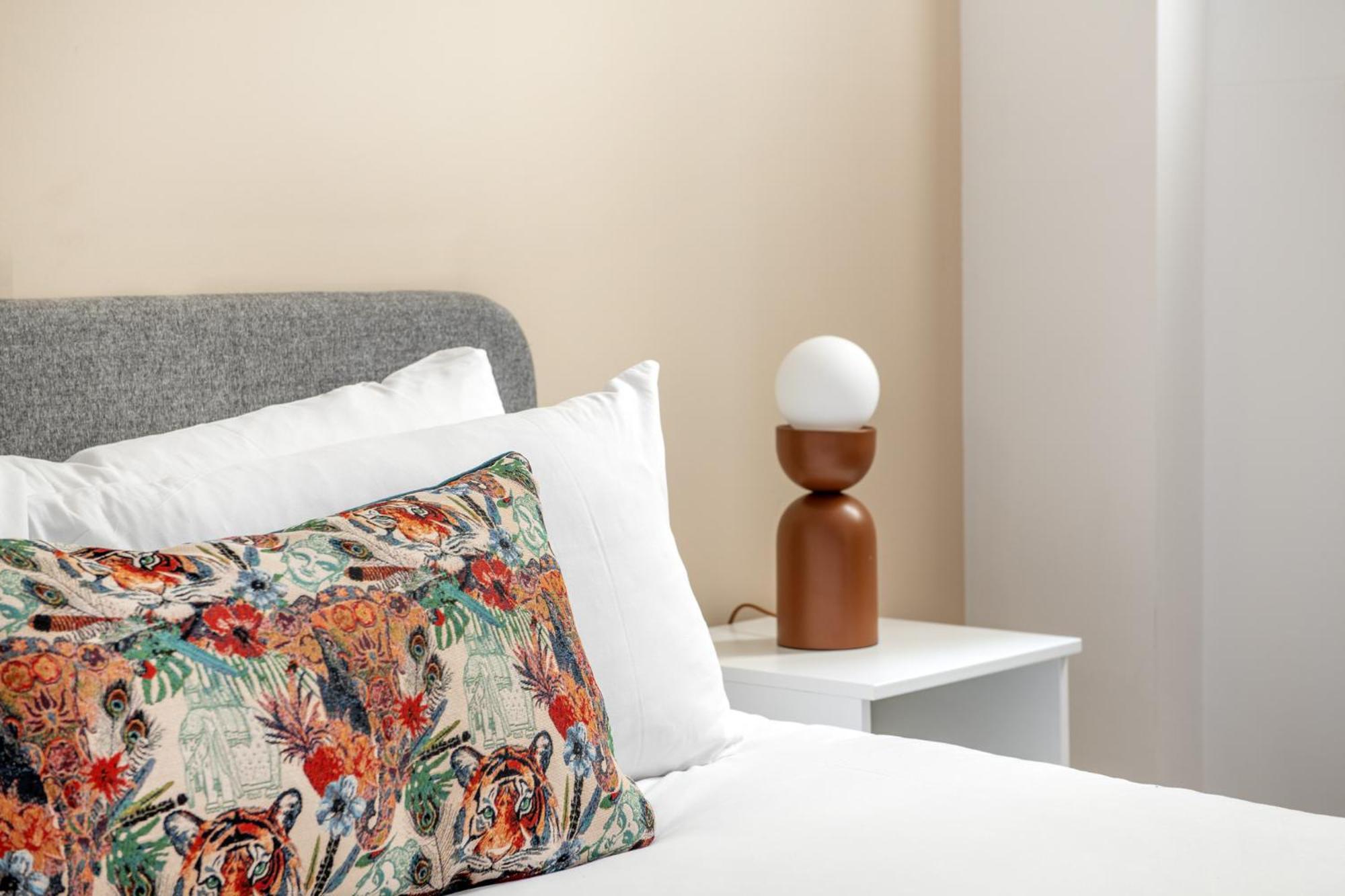 Urban Elegance - 1-2 Bed Luxury Retreat * Nottingham