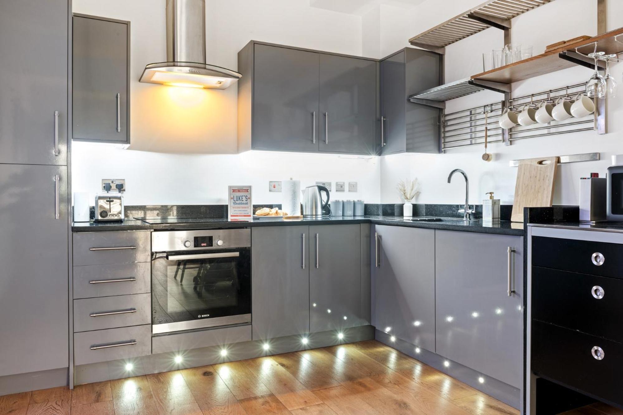 Urban Elegance - 1-2 Bed Luxury Retreat * Nottingham